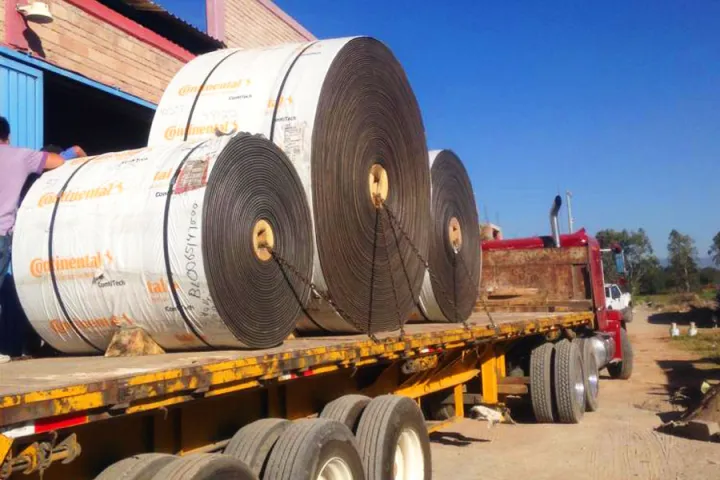 Entrega de rollos de banda transportadora en San Luis Potosí
